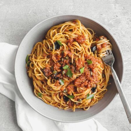 Spaghetti alla Puttanesca