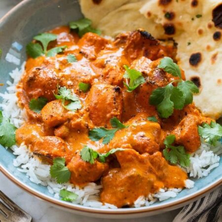 Pulë me Gjalpë (Murg Makhani)