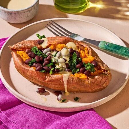 Patate e Ëmbël me Hummus